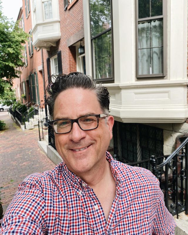 A fun day in Boston today! I wandered through Beacon Hill, went to an old-school hardware store, saw Evita at @americanrep with @beandog, and ate some amazing German food.